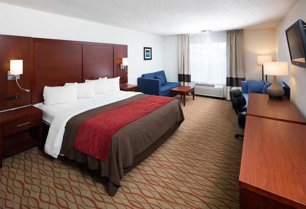 Red Lion Inn & Suites Auburn Exteriör bild
